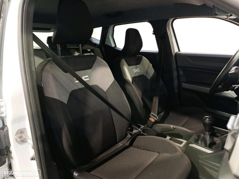 Dacia Duster 1.0 TCe ECO-G Essential Bi-Fuel — fotografia 6