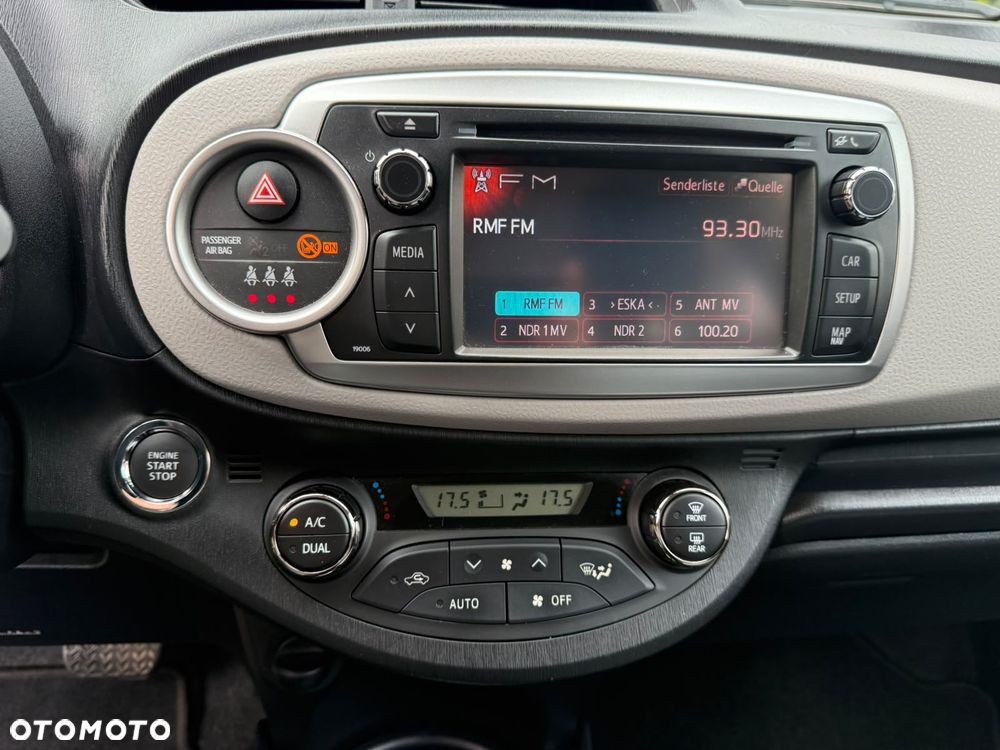 Toyota Yaris 1.33 VVT-i Multidrive S Executive - 14