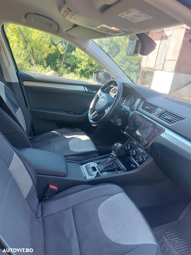 Skoda Superb 2.0 TDI DSG Ambition - 21