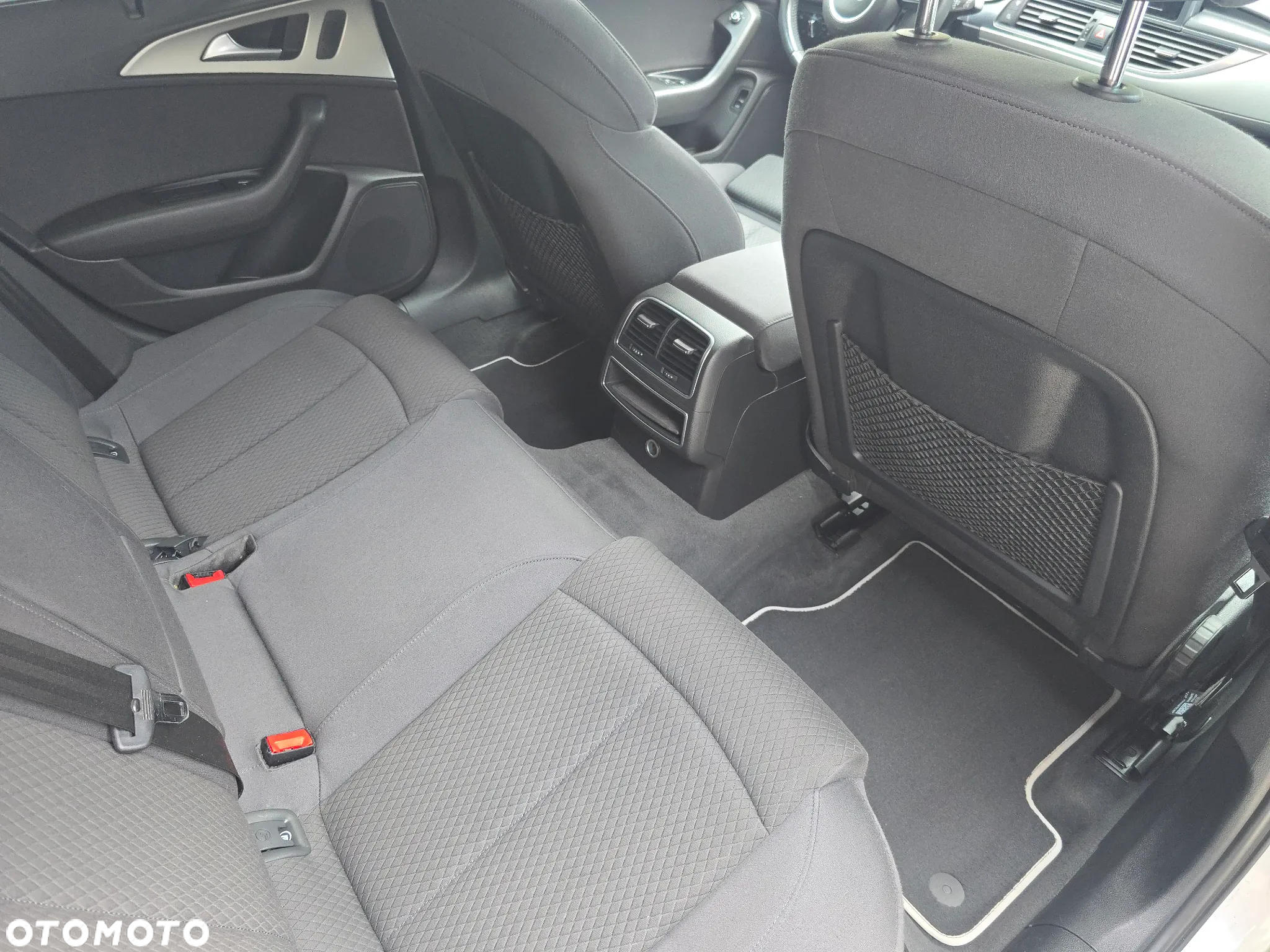 Audi A6 Avant 2.0 TDI DPF sport selection - 13
