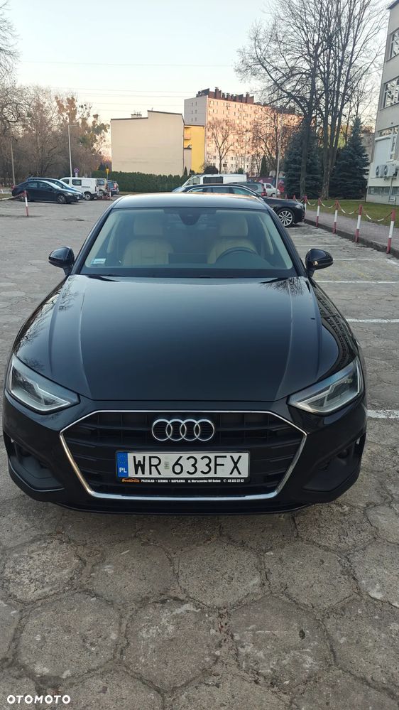 Audi A4 Limousine 35 TFSI S tronic - 12