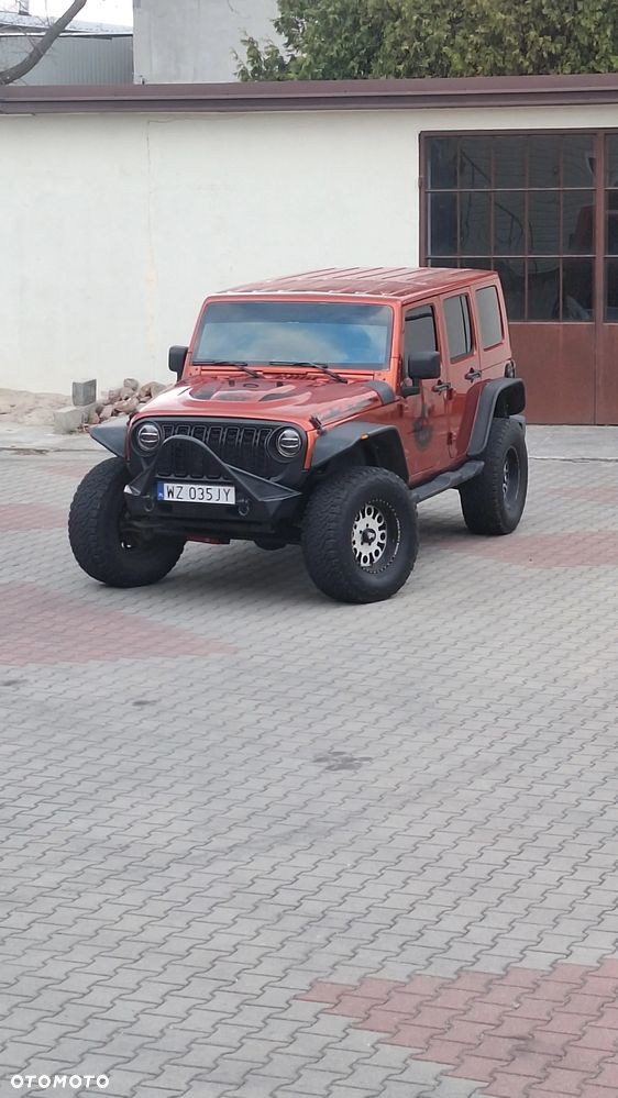 Jeep Wrangler Unlimited 3.8 Sahara - 2