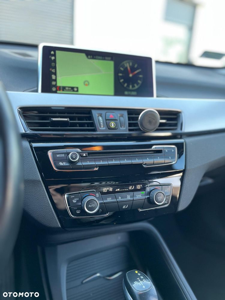 BMW X1 sDrive20d - 16