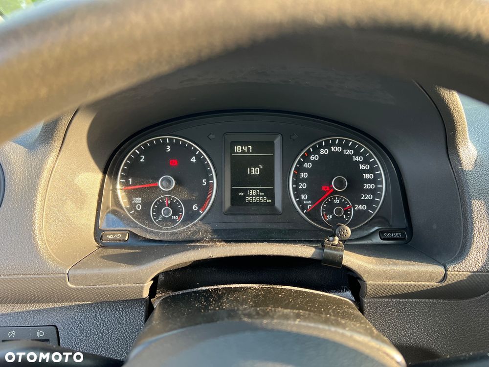 Volkswagen Caddy - 21