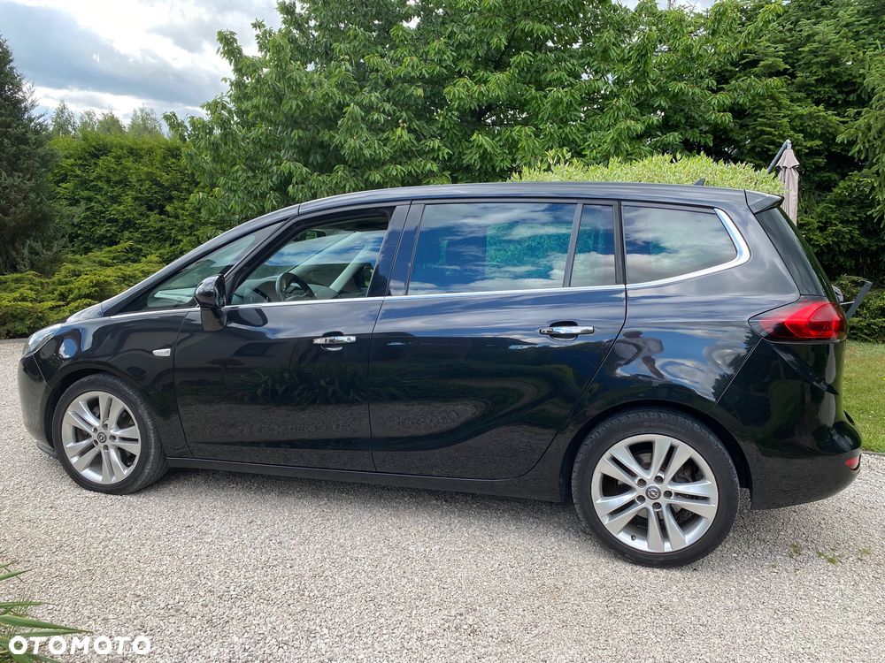 Opel Zafira 1.4 T Cosmo EcoFLEX S&S - 9