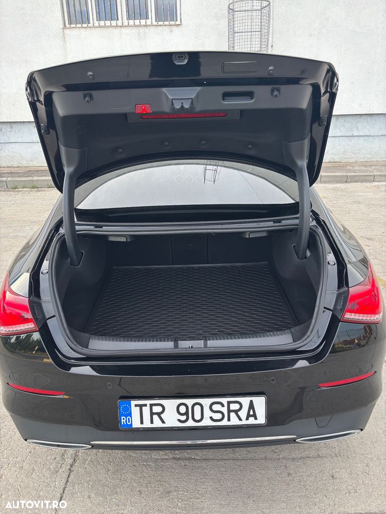 Mercedes-Benz CLA 180 d Coupe - 12