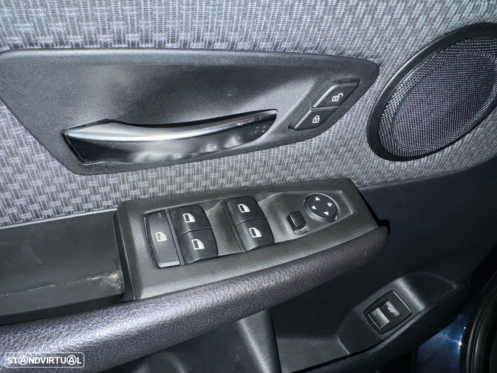 BMW 216 Gran Tourer d 7L Line Sport Auto - 30