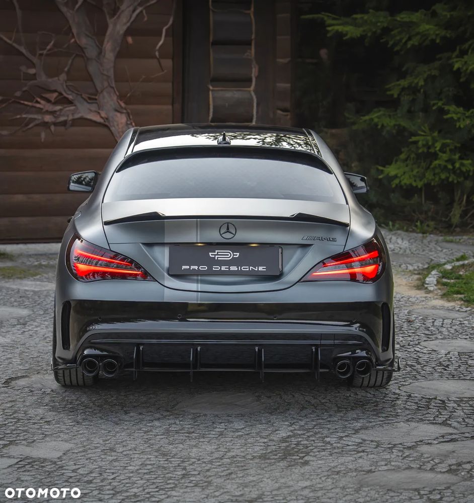 Mercedes-Benz CLA 180 7G-DCT AMG Line - 14