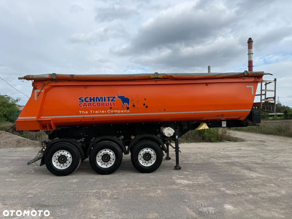 Schmitz Cargobull 26m3 - 1