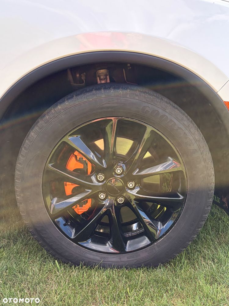 Dodge Durango - 10