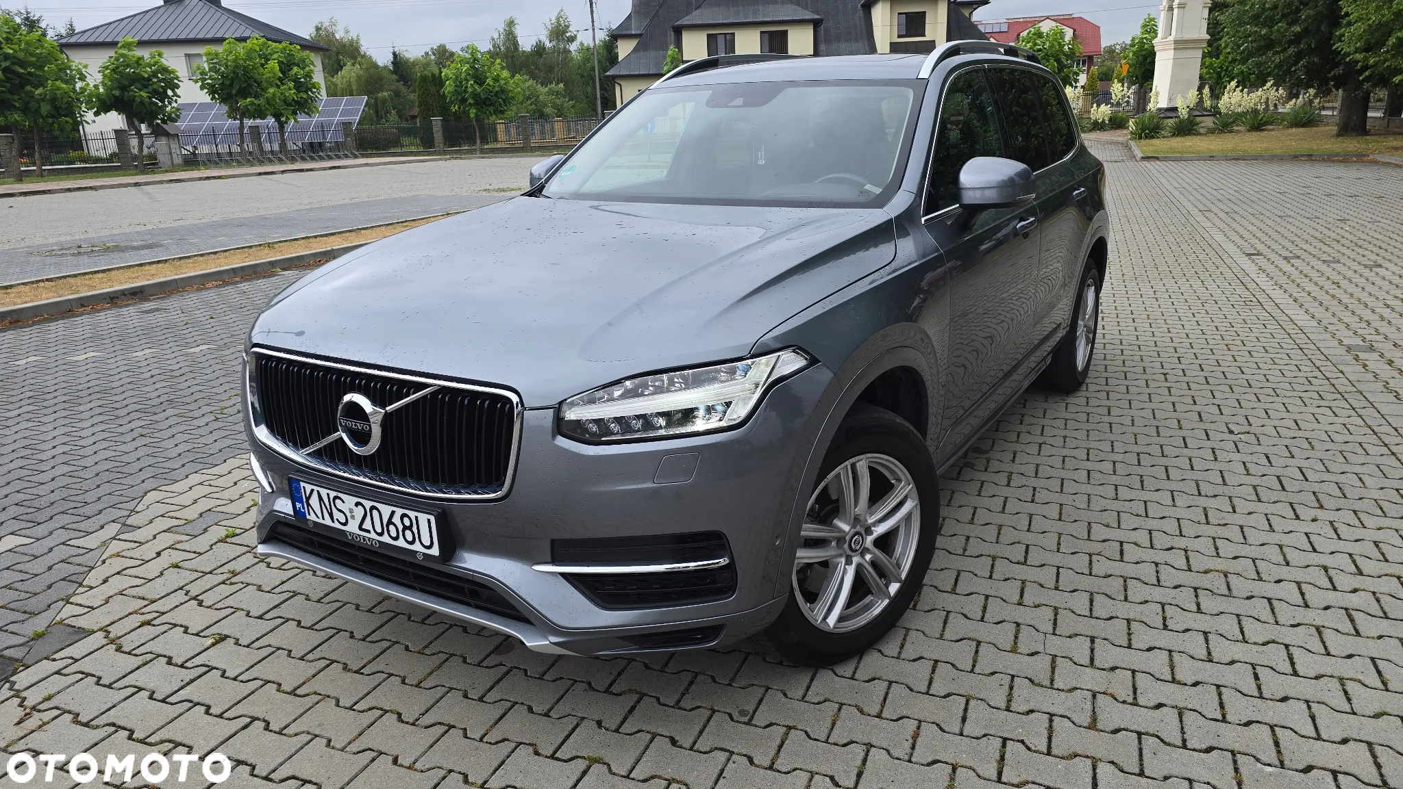 Volvo XC 90 D5 AWD Geartronic Momentum - 2