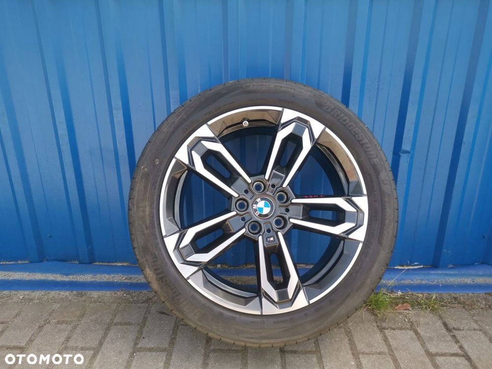 BMW IX1 X1 U11 X2 U10 FELGI ALUFELGI 8J ET46 6898051 OPONY 245/45R19 LATO - 13
