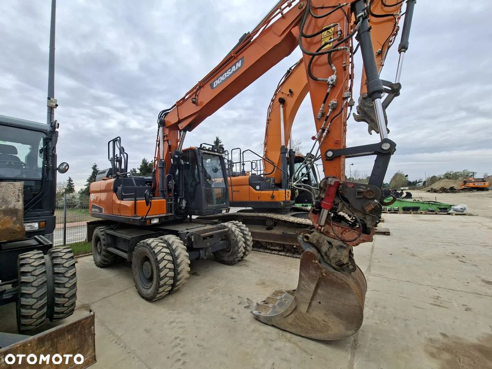 Doosan DX170W-5 - 1