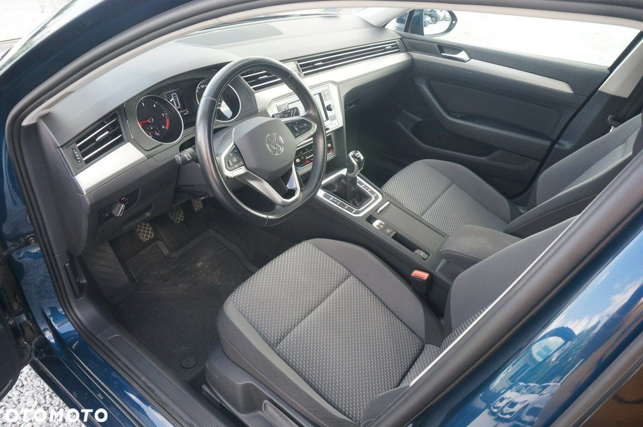 Volkswagen Passat 2.0 TDI EVO Essence - 20