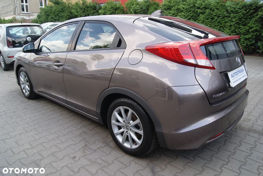 Honda Civic 1.8 Comfort - 3