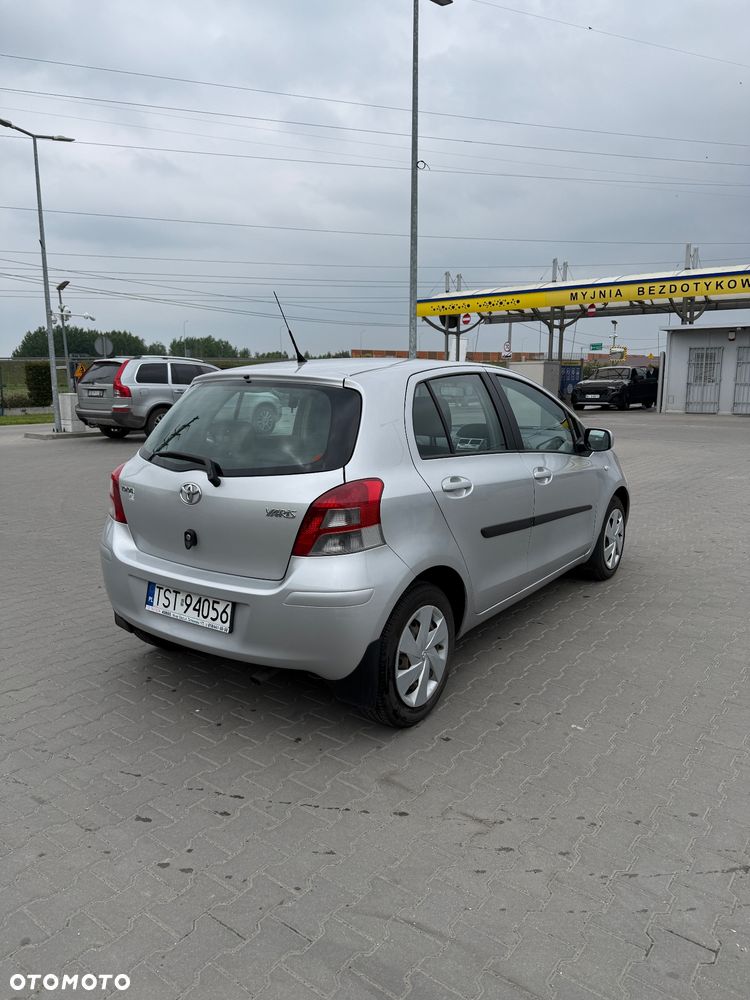 Toyota Yaris 1.33 Luna - 7