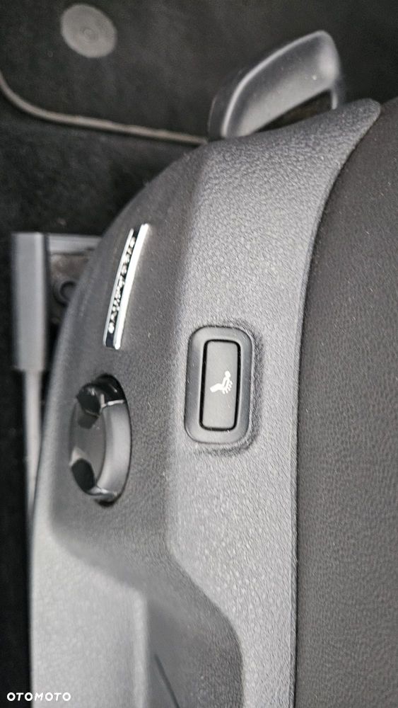Volkswagen Golf 1.2 TSI Highline - 11