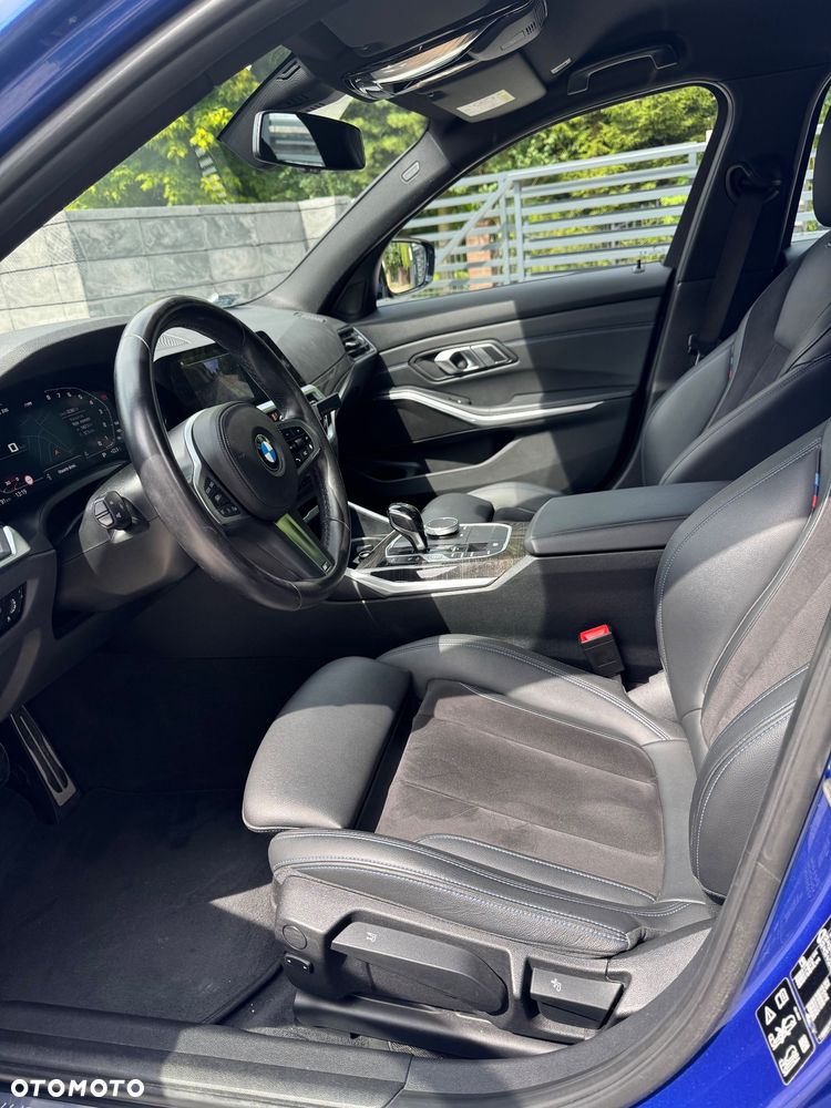 BMW Seria 3 330i xDrive Sport - 8