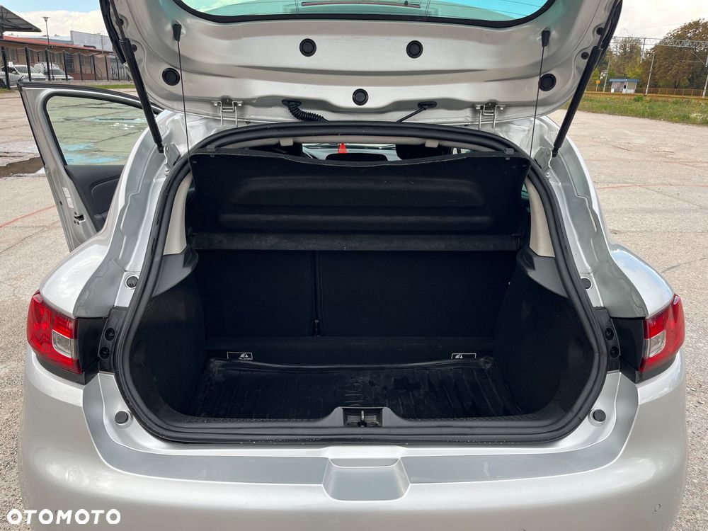 Renault Clio 1.5 dCi Energy Limited EU6 - 11