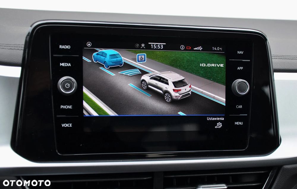 Volkswagen T-Roc 1.5 TSI Life DSG - 25