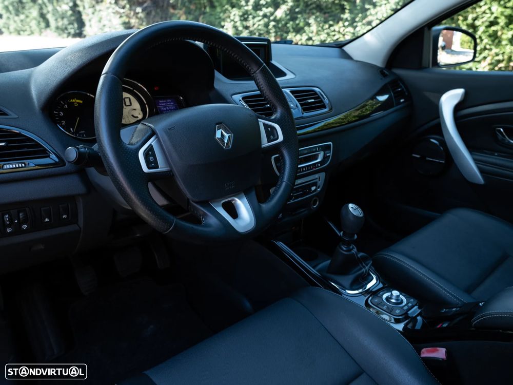 Renault Mégane Coupe Energy dCi 130 FAP Start & Stop Bose Edition - 6