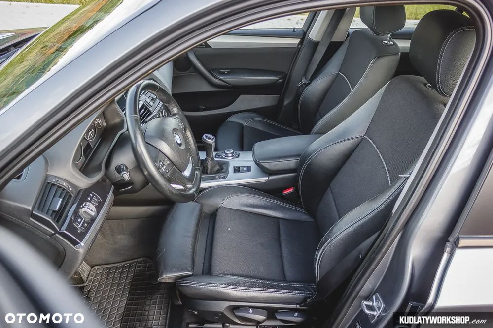 BMW X3 xDrive20d - 17