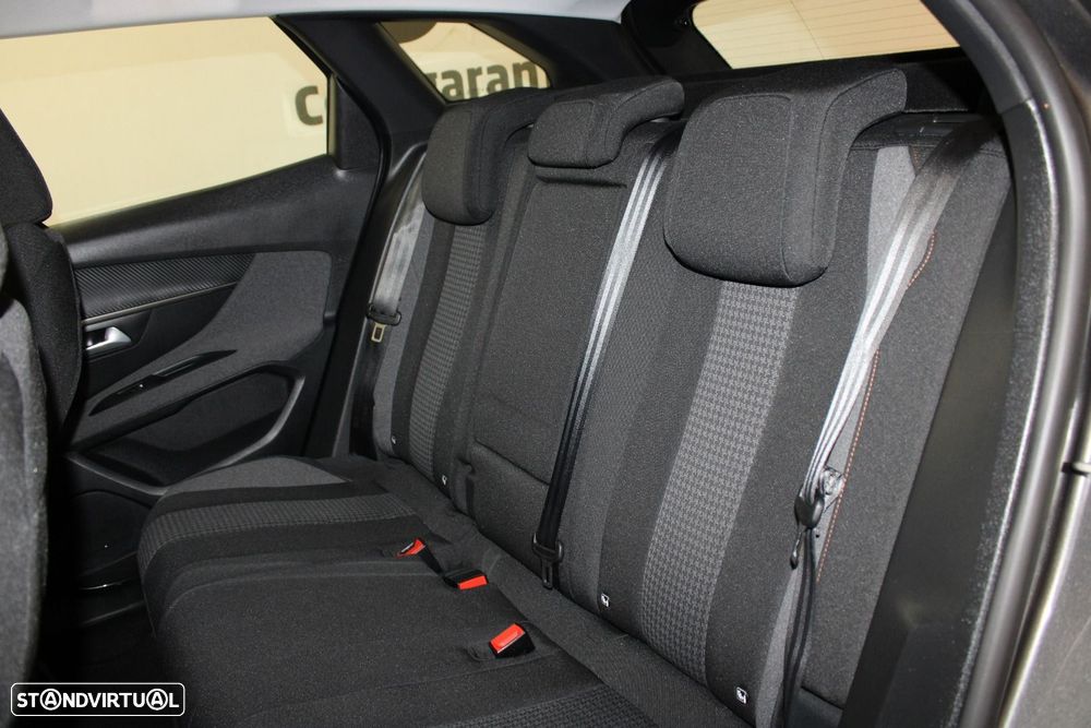 Peugeot 3008 1.5 BlueHDi Active - 31