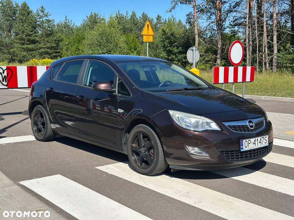 Opel Astra 1.4 Turbo Selection - 2