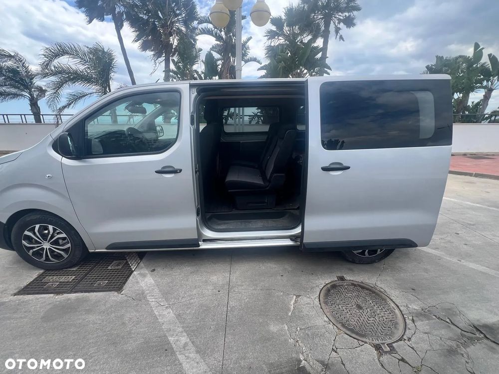 Peugeot Expert Kombi 1.5 BlueHDi Compact 2,7t - 8