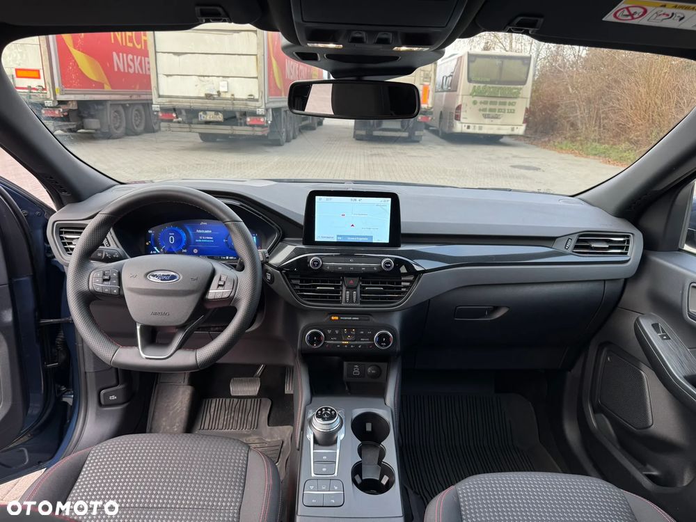 Ford Kuga 2.5 Duratec PHEV ST-LINE X - 9