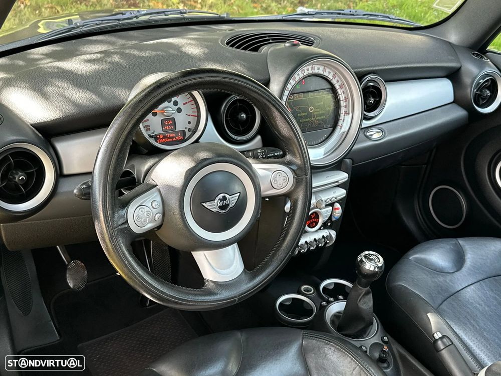 MINI 3 Portas Cooper D - 6