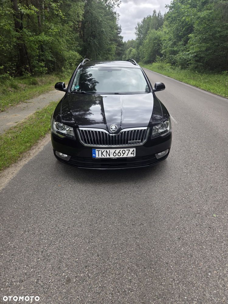 Skoda Superb 1.6 TDI GreenLine - 3