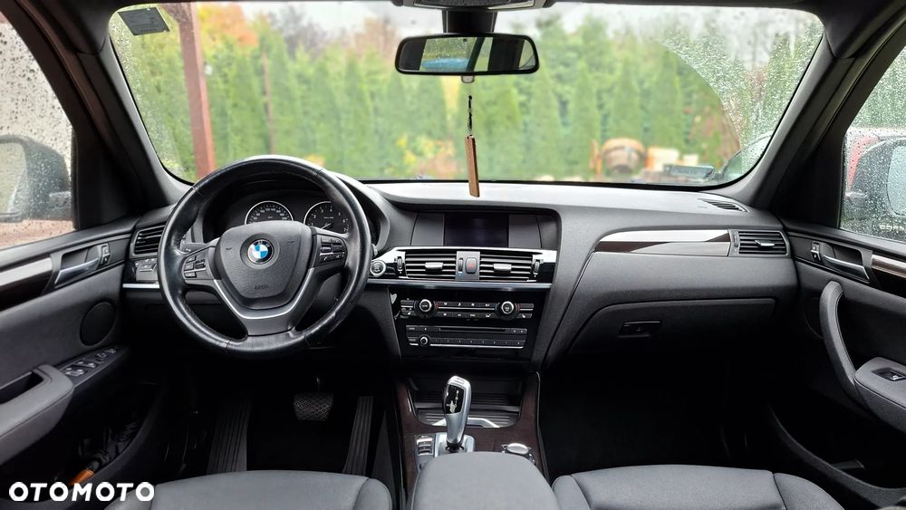 BMW X3 xDrive28i - 21