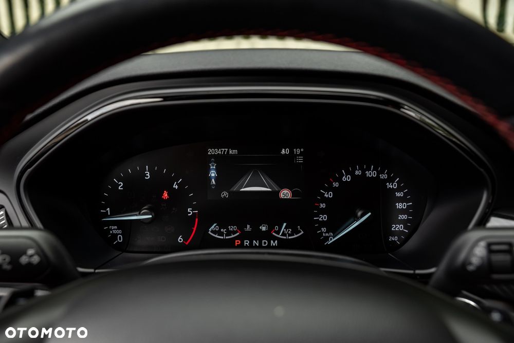 Ford Focus 1.5 EcoBlue Start-Stopp-System ST-LINE - 32
