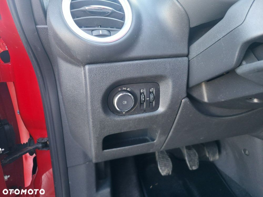 Opel Corsa - 22