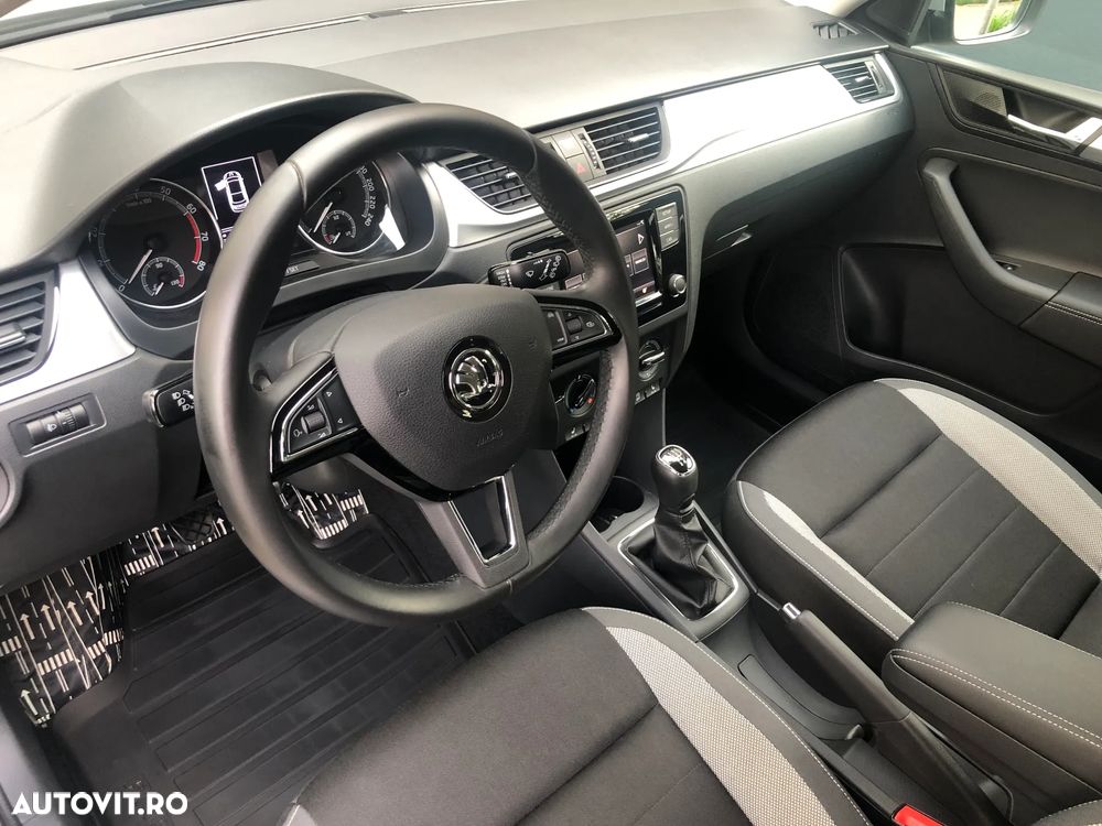 Skoda RAPID 1.0 TSI Ambition - 21