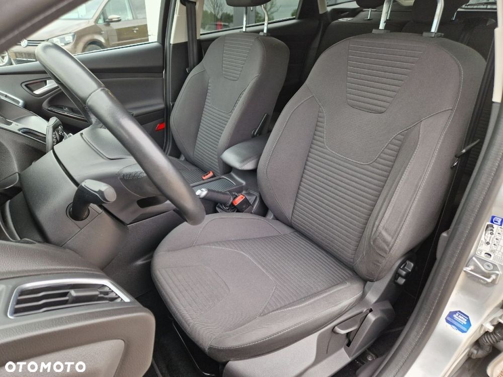 Ford Focus 1.0 EcoBoost Titanium - 10