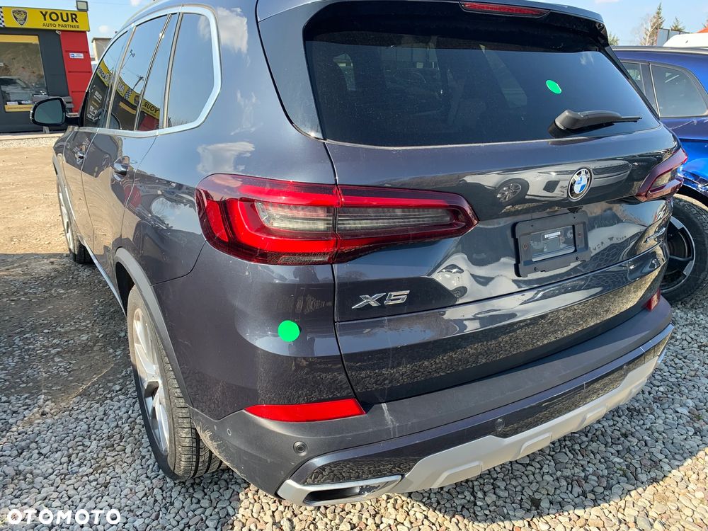 BMW X5 xDrive40i - 6