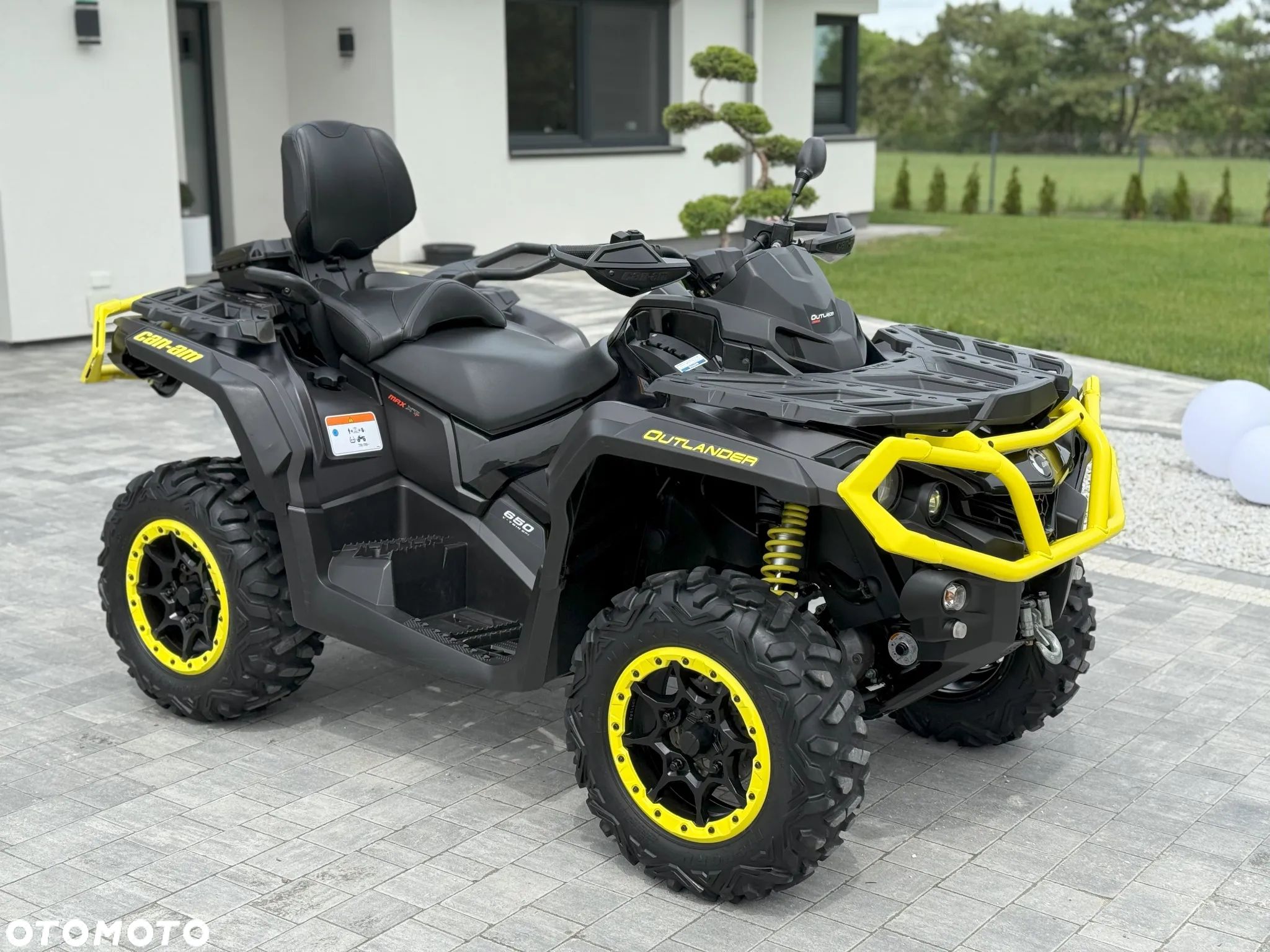 Can-Am Outlander Max