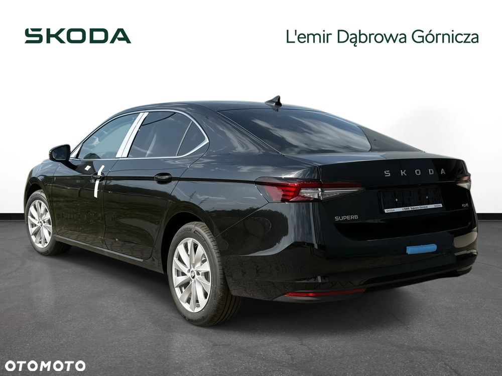 Skoda Superb 2.0 TDI SCR 4x4 Drive DSG - 5