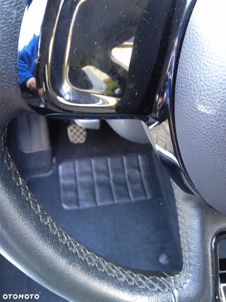 Volkswagen up! 1.0 move - 17