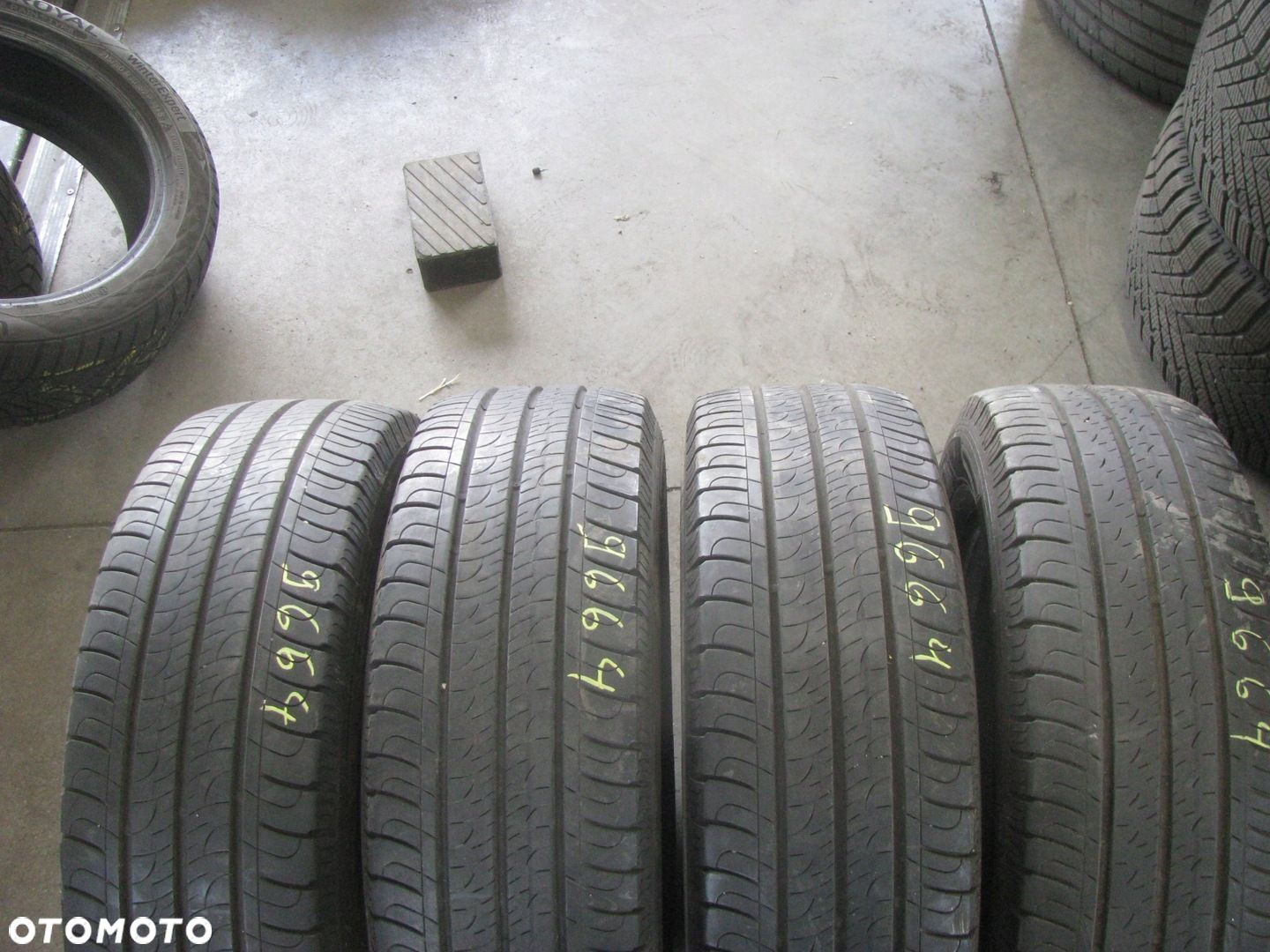 Opona letnia Goodyear Efficientgrip Cargo 215/65R16 106/102 T C - 1