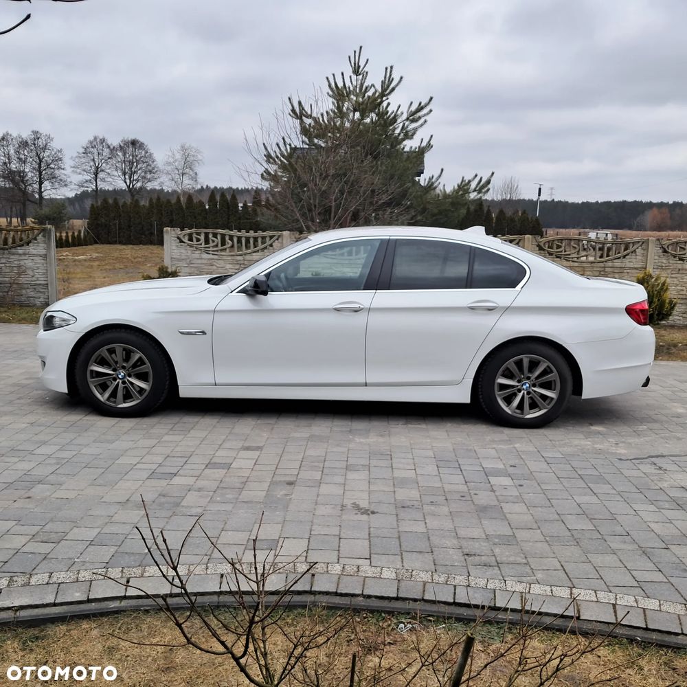 BMW Seria 5 520d - 2