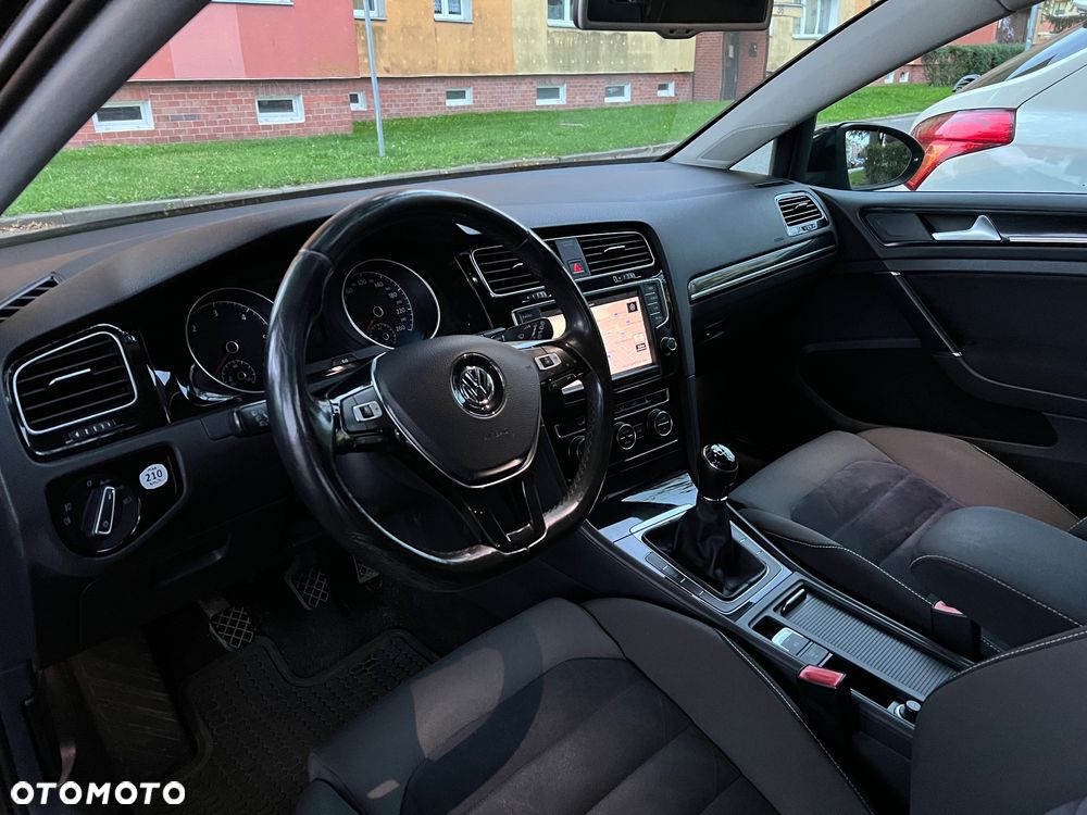 Volkswagen Golf 2.0 TDI (BlueMotion Technology) Highline - 8