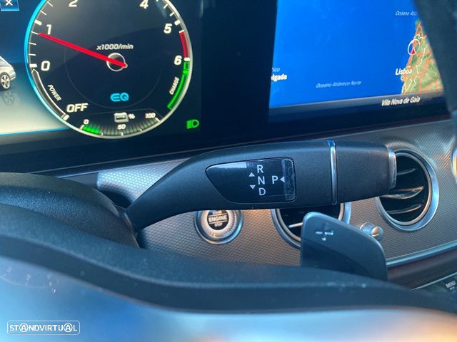 Mercedes-Benz E 300 de 9G-TRONIC AMG Line - 19