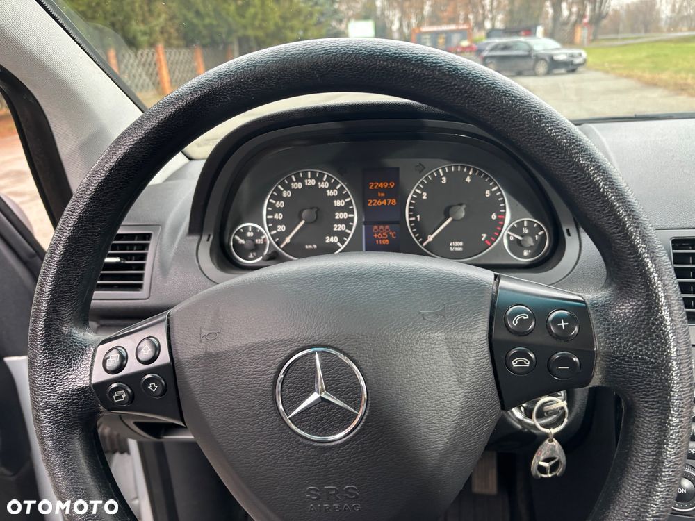 Mercedes-Benz Klasa A 170 Classic - 18