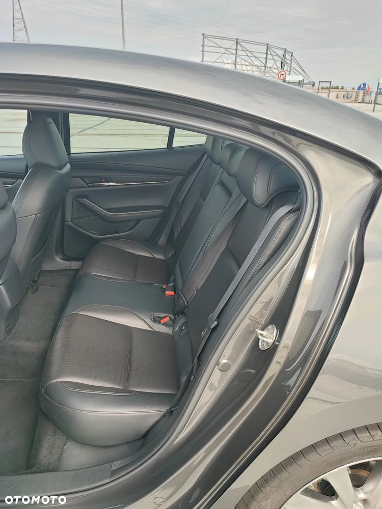 Mazda 3 - 24