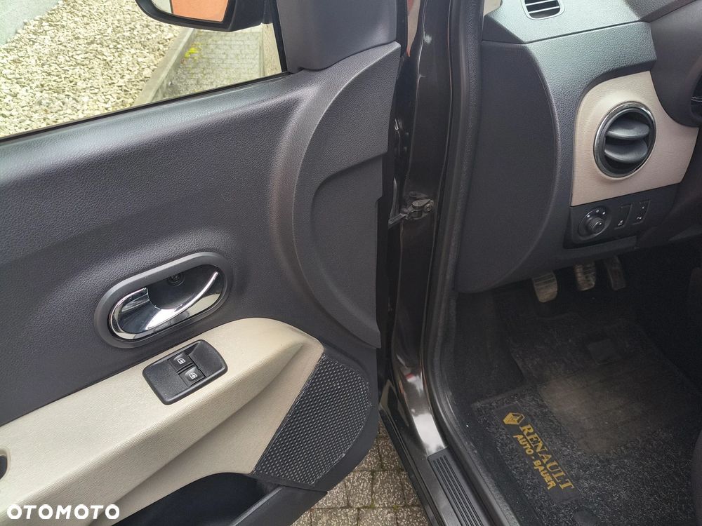 Dacia Lodgy TCe 115 Comfort - 15