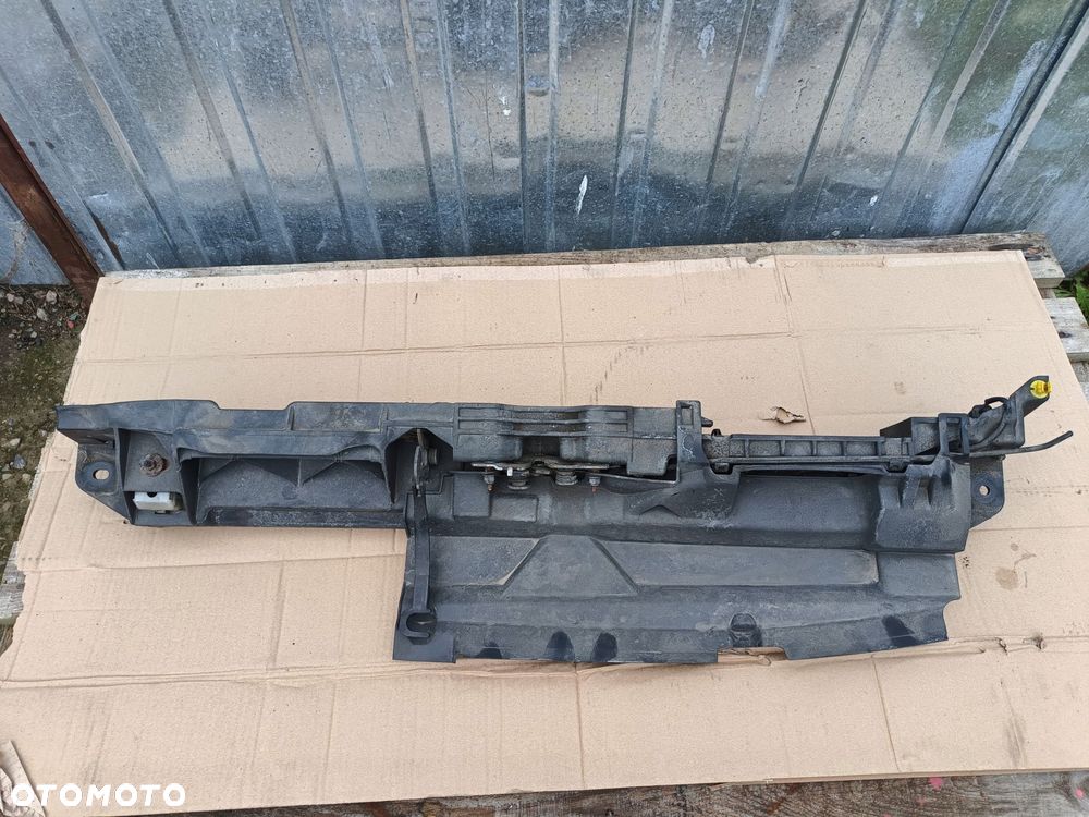 peugeot 308 ii t9 lift belka górna wzmocnienie zderzaka przód 9816603980 - 1