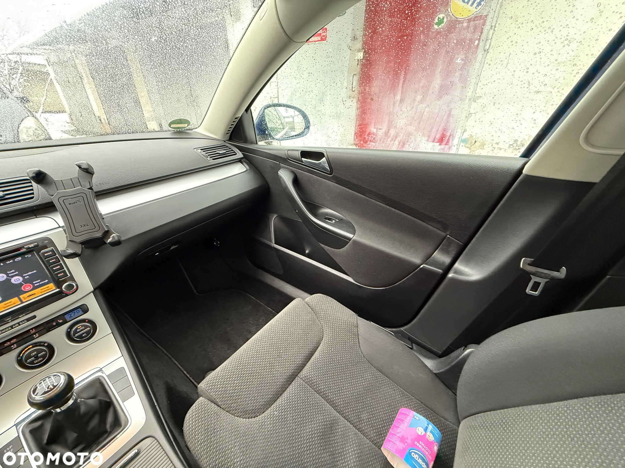 Volkswagen Passat 2.0 TDI DPF Comfortline - 18